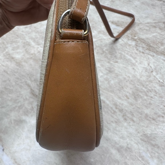 Vintage GUCCI web GG monogram coated mini crossbody bag. - Picture 4 of 16